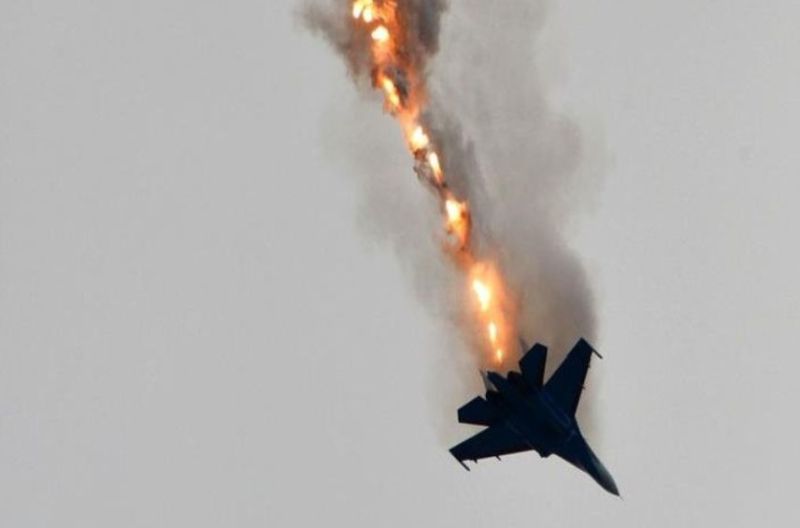 هل دمرت إيران طائرات إف-22 الأمريكية؟ الصورة المتداولة من حادثة روسية عام 2016 